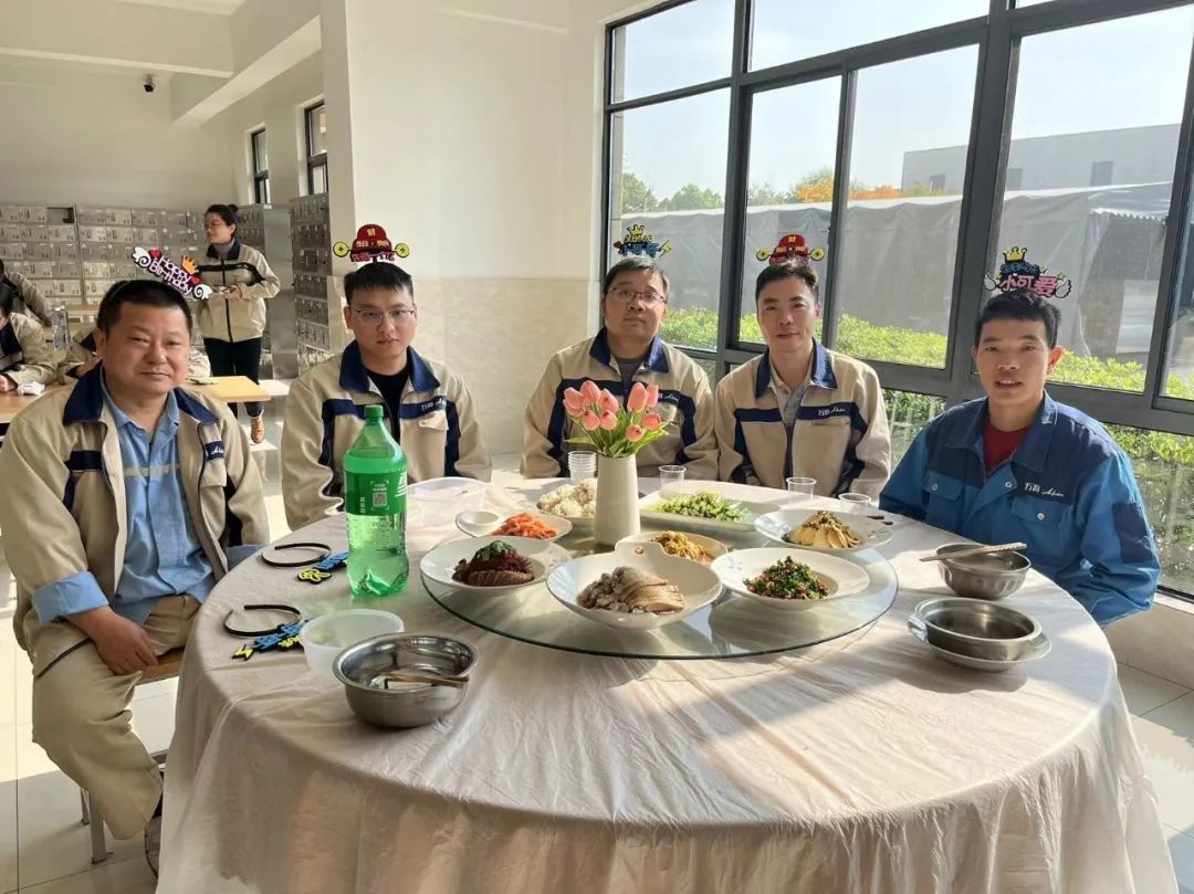 11月員工生日會(huì)｜心聚萬潤(rùn)，溫暖初冬